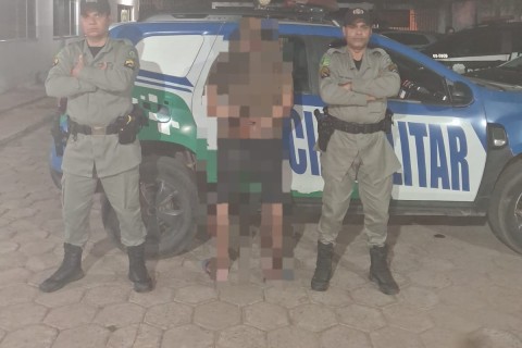Homem é preso em flagrante por embriaguez ao volante e ato obsceno em Uruaçu